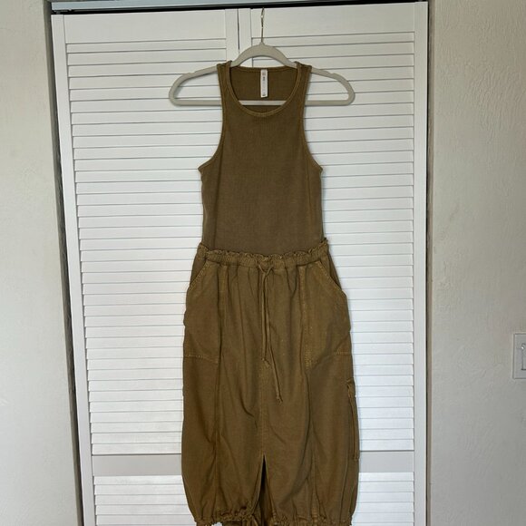 Anthropologie's Daily Practice Brand Bubble Dress, Size M. Gold - Picture 2 of 7